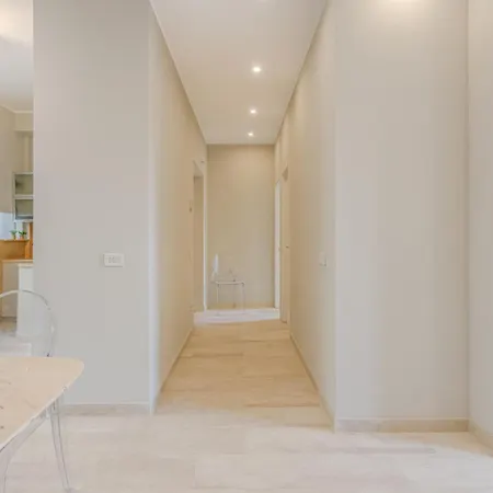 Views On Ghirlandina In The Heart Of Motorvalley * 모데나