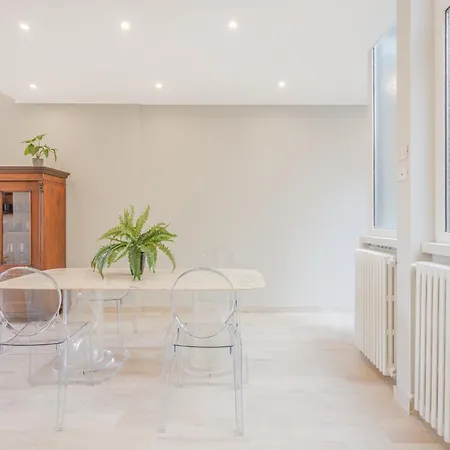 Apartmán Views On Ghirlandina In The Heart Of Motorvalley Modena